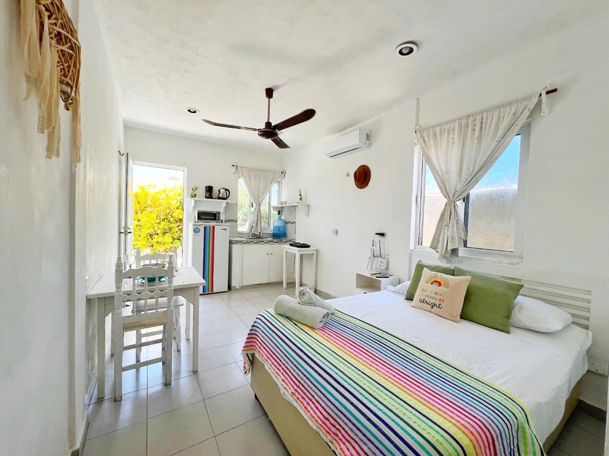 "Casitas Arcoiris" Excelente Ubicacion - Petfriendly Apartment Isla Mujeres Exterior photo